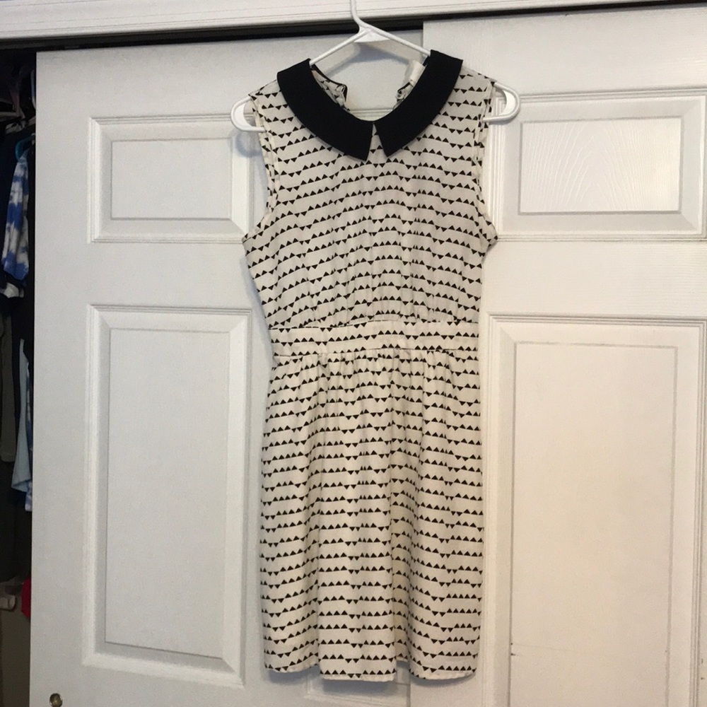 Cute black and white dress